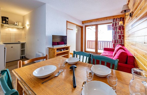 Saint-Francois-Longchamp Apartment | Cozy T3 for 6 with balcony, Saint-François-Longchamp