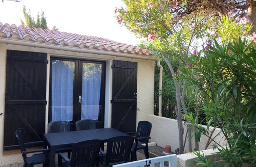 Port Leucate Villa | Cozy T2 Villa in Port Leucate - Beach 350m, Sleeps 4, Terrace, TV, Shops Nearby