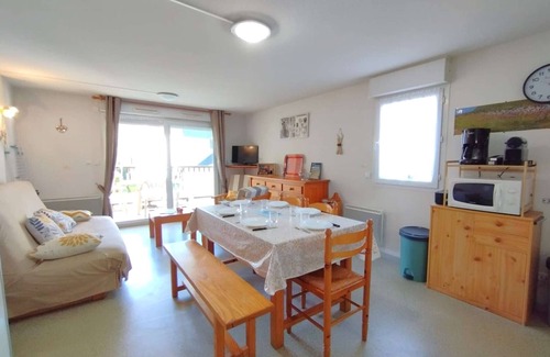 Saint-Lary-Soulan Apartment | Cozy T3 for 6, south terrace, parking, center St Lary Soulan