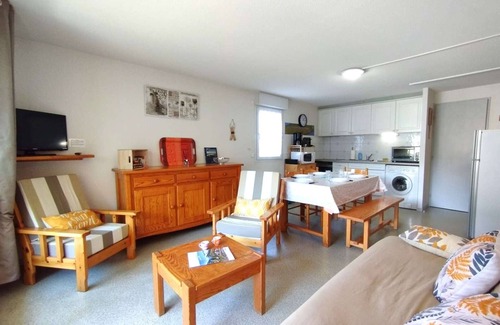 Saint-Lary-Soulan Apartment | Cozy T3 for 6, south terrace, parking, center St Lary Soulan