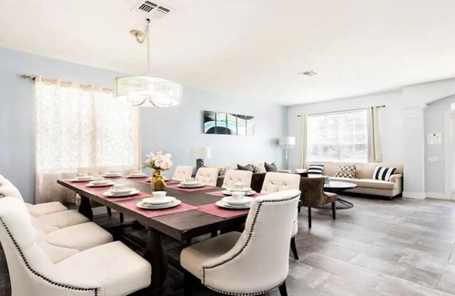 Windsor Hills House | Cozy Themed Villa 6 BR/4 BA, Close to Disney