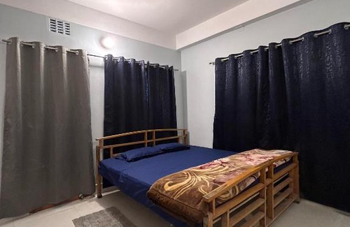 Siliguri Apartment | Cozy Third-Floor Room w Balcony