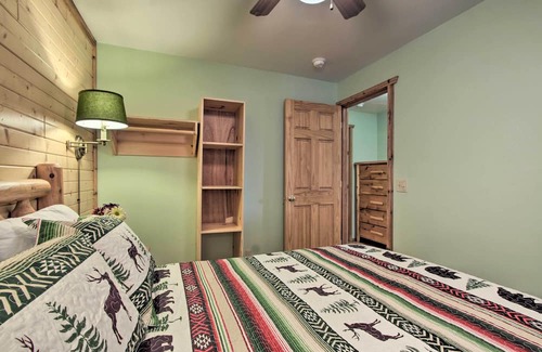Warrens Cabin | Cozy Three Bears Resort Cabin w/ Deck in Warrens!
