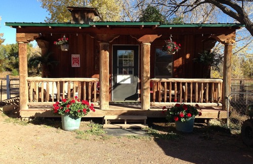 Canon City House | COZY TINY Bunkhouse near Four Mile Creek
