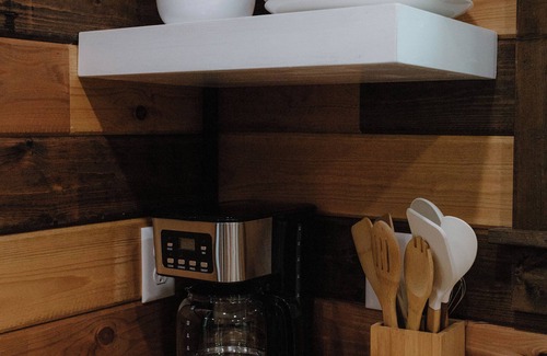Lawrence County Cabin | Cozy Tiny Home in Middle Tennessee with AC and high speed internet