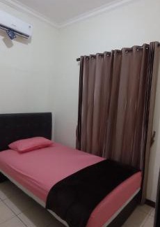 Jakarta House | COZY TO STAY TEBET (PENGINAPAN MURAH,TP GA MURAHAN)