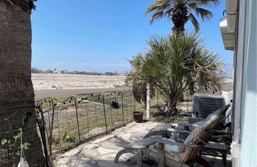 Corpus Christi House | Cozy townhome near Whitecap Beach located at Village on the Greens.