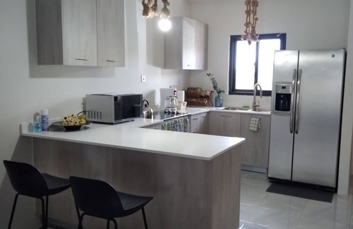 Discovery Bay House | Cozy townhome retreat - 5 mins from the beach!