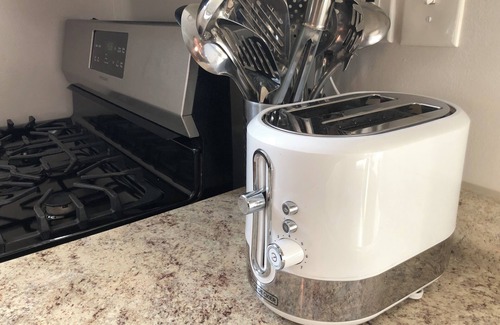 Benning House | Cozy townhome with 2 bedrooms, Off-Street Parking & WiFi in Washington, DC