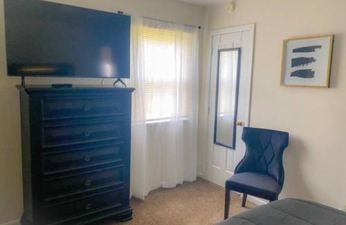 Trenton Apartment | Cozy Two Bedroom Apartment in the City Center