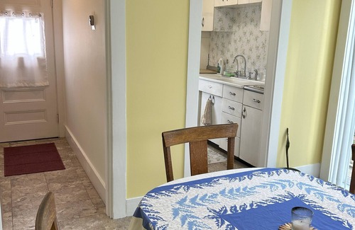 Gloucester House | Cozy two bedroom house in the heart of Gloucester