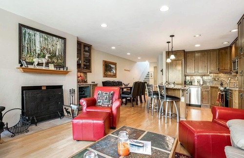 Vail Condo | Cozy Up in Our 2-Story, SimbaRun Condo for a Memorable Winter Stay in Vail!