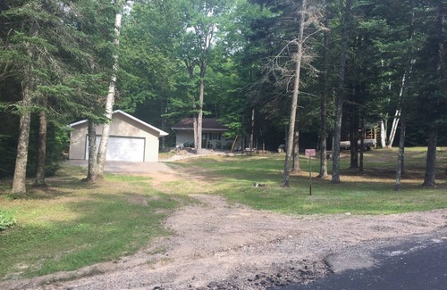 Townsend House | Cozy Up North Wisconsin Cabin (Townsend / Archibald Lake)