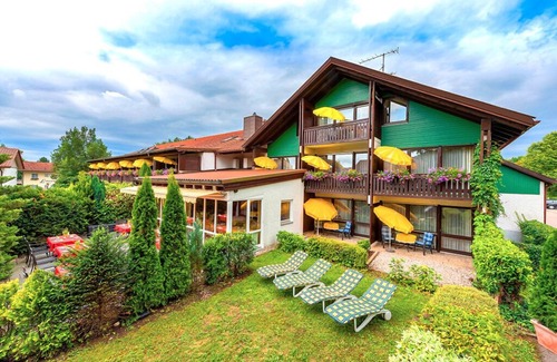 Bad Birnbach Apartment | Cozy vacation apartment for two people with balcony