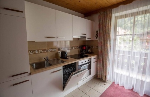 Dorfgastein Apartment | Cozy vacation apartment + free visit to the swimming pool in summer