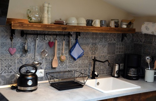 Grosefehn Apartment | Cozy vacation apartment in a rural idyll, vacation with horse and dog possible