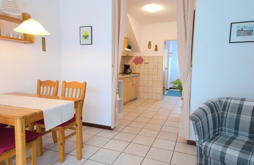 Norddeich Apartment | Cozy vacation apartment for 3 people close to the beach in Möwenweg in Norddeich