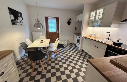 Siegsdorf Apartment | Cozy vacation apartment "Johann" in the Chiemgau - 68 sqm