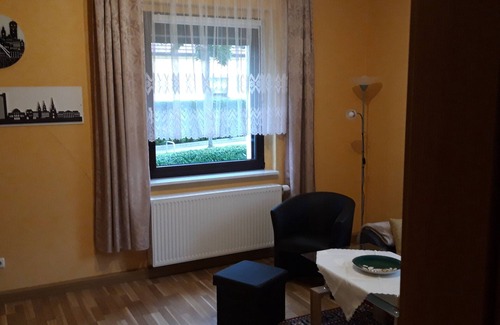 Ebersdorf Condo | Cozy vacation apartment Chemnitz for 2-4 pers. with 2 bedrooms on the ground floor.