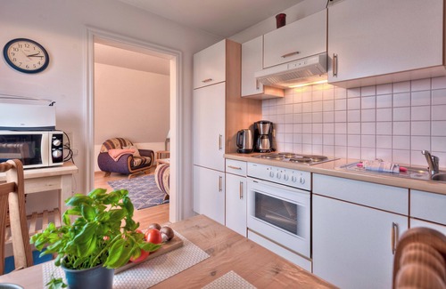 Dagebuell Apartment | Cozy vacation apartment Godewind directly on the dike