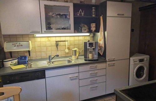 Oberschledorn Apartment | Cozy vacation apartment on Hellwiges Hof with dog/horse Medebach/Sauerland