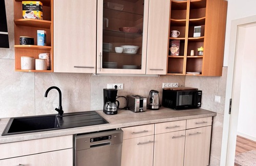 Varel Apartment | Cozy vacation apartment Bella Sicilila in Varel for couples or families