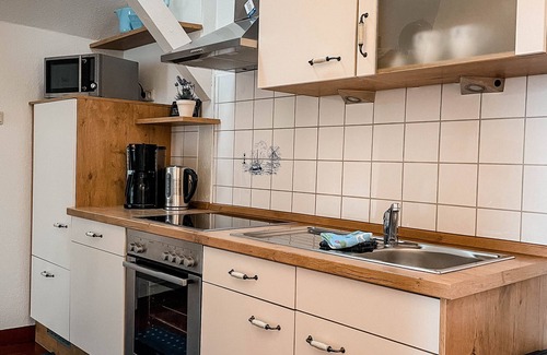Ditzum Apartment | Cozy vacation apartment near the fishing port of Ditzum - non-smoking