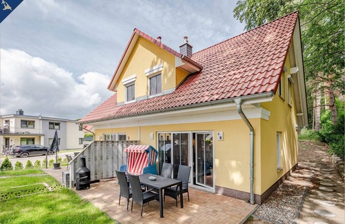 Korswandt House | Cozy vacation home in Korswandt with garden, sauna & fireplace - quiet in the countryside