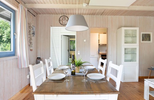 Damp House | Cozy vacation home in the Baltic Sea resort of Damp with fenced garden