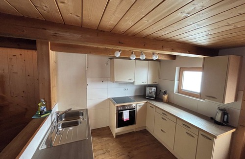 Aschau Im Zillertal Cabin | Cozy vacation hut with a magnificent view of the Zillertal mountains