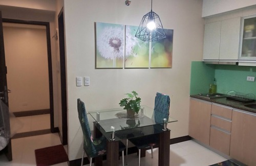 Pinagsama Apartment | Cozy @ Venice McKinley