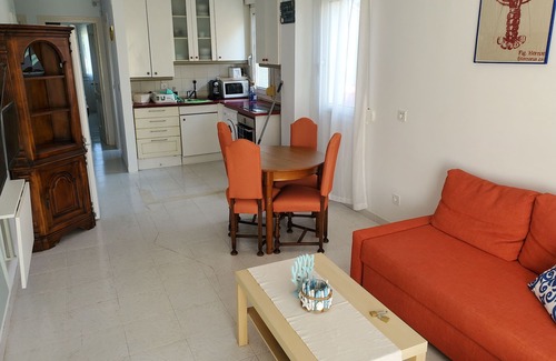 Mogro Apartment | Cozy, very comfortable, very close to the beach.