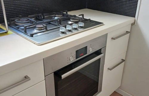 Herzliya Pituach Apartment | Cozy Vibe Apartment Near Hayarkon Park