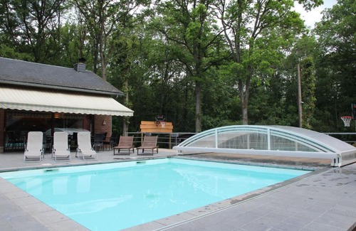 Marche-en-Famenne Villa | Cozy Villa in Marche en Famenne with Private Pool