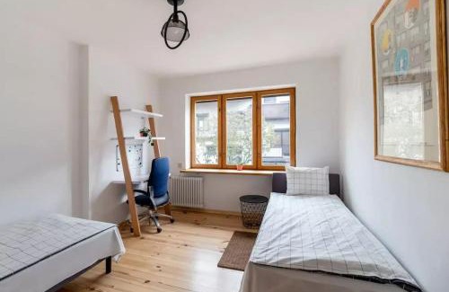 Wola Apartment | Cozy Villa with 6 bedrooms