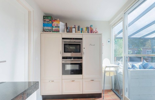 Den Ham Villa | Cozy villa with wellness tub, sauna and garden