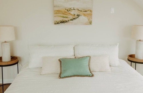Purcellville Apartment | Cozy Vineyard Studio-at Walsh Family Wine