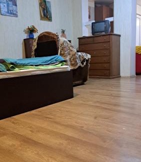 Didube Apartment | Cozy, Warm & Cheap