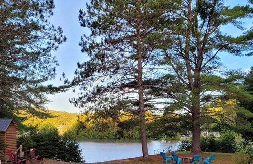 Bowman Cottage | COZY WATERFRONT COTTAGE - 45MIN FROM GATINEAU