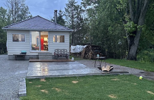 Tay Cottage | Cozy Waterfront Cottage on Georgian Bay