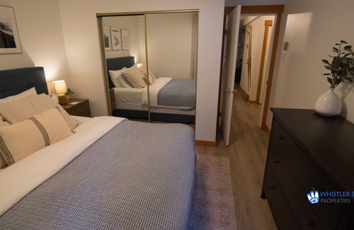 Whistler Creekside Condo | Cozy Whistler Creekside Condo. Close to Gondola