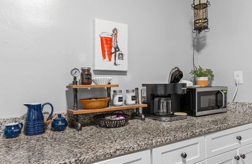 Winter Haven House | Cozy Winter Haven Escape | Pet-Friendly/Fenced Lot