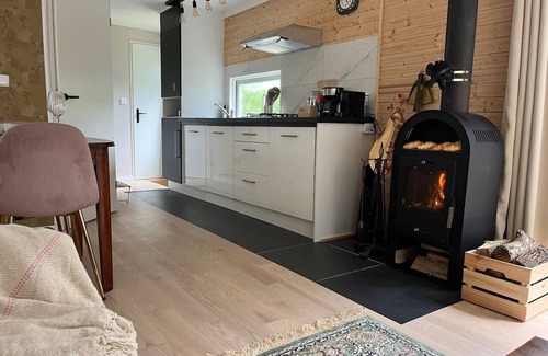 Krachtighuizen Cabin | Cozy wooden cottage the Veluwe with private hot tub