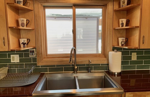 Leadville House | Cozy yet Modern SF home, Your Colorado Mountain Basecamp Getaway!