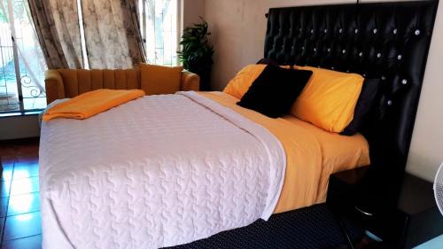 Lyttelton Manor Apartment | Cozy