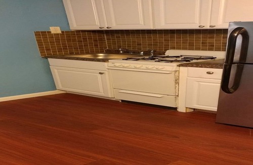 Northeast Miami Apartment | Cozy2 Short/Long Term Vacation Apartment