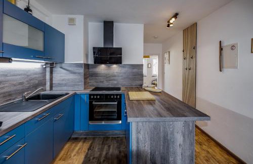 Gotha Apartment | CozyHome Hauptmarkt Apartments