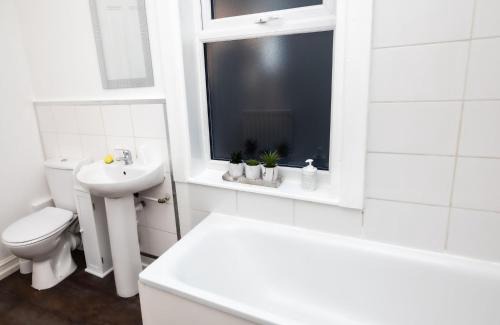 Hull Apartment | Cozyhouses