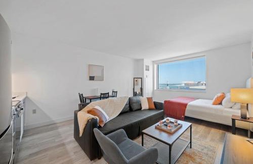 Atlantic City Apartment | CozySuites Modern Studio Condo at Showboat #12