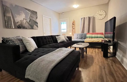 Chatham-Kent House | Cozzy 2 bdrm Casa in Chatham